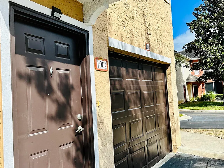 10075 Gate Pkwy N #1904 — Photo 7