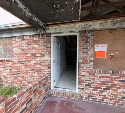 3rd image of 6067 RICKER Road