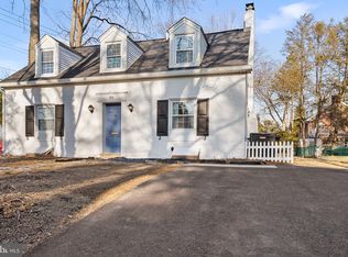 725 N Swarthmore Ave, Swarthmore, PA 19081