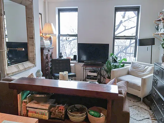 Rented by Urban Real Estate Inc | media 14