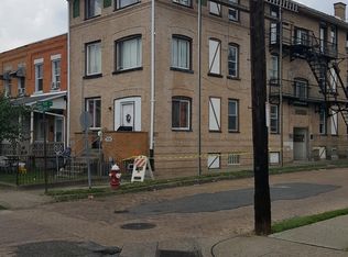 400 Russellwood Ave APT 4, Mc Kees Rocks, PA 15136