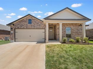 2800 Risinger Rd, Lorena, TX 76655