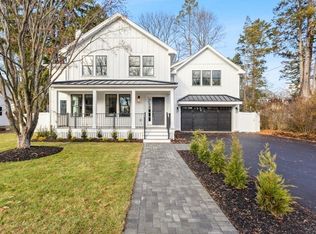 77 Halcyon Rd, Newton, MA 02459