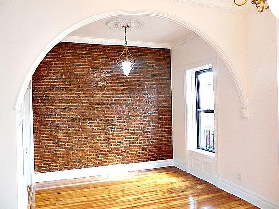4th image of 677 Degraw St APT 3