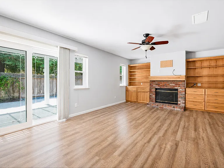 1881 E Frederick Ave — Photo 11