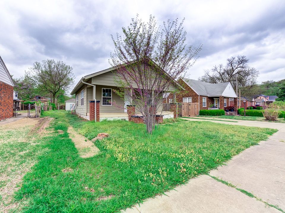 1st image of 1844 N Denver Ave #1844