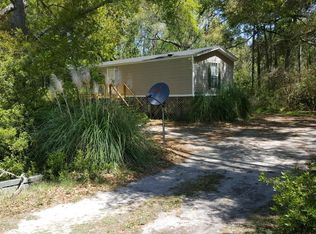 35 Horse Island Rd, Saint Helena Island, SC 29920