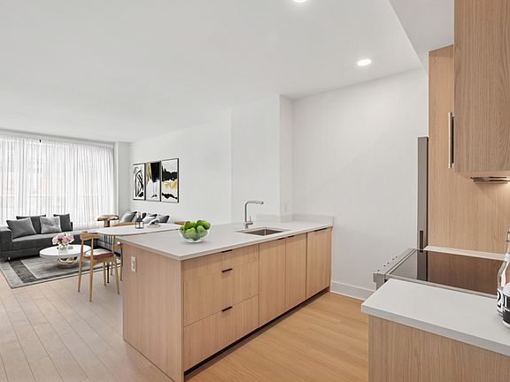 4th image of 499 President St #345