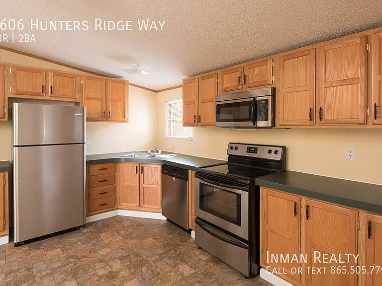 7606 Hunters Ridge Way — Photo 7