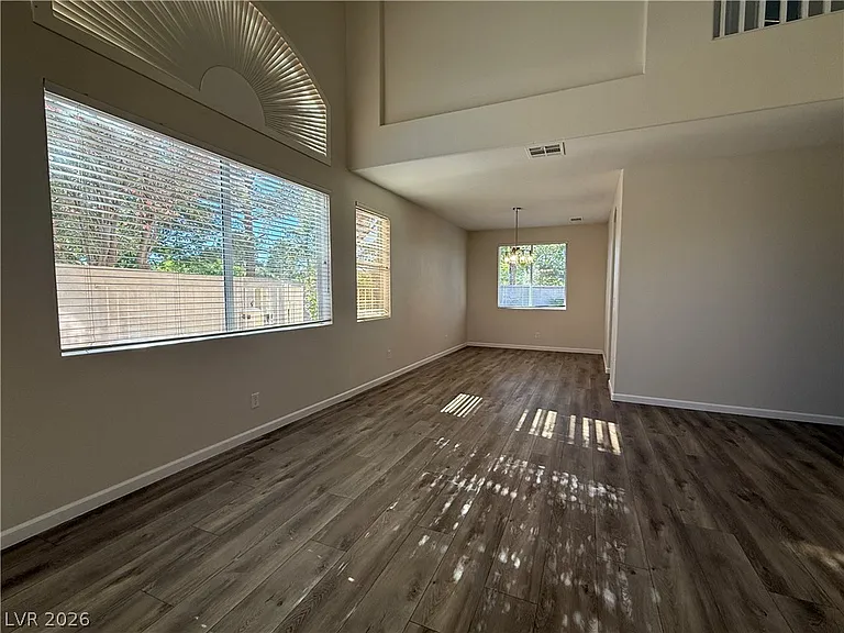 1908 Thunder Ridge Cir — Photo 4