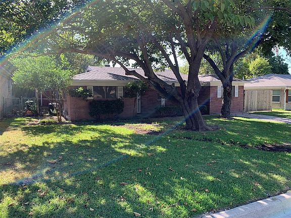 3rd image of 412 S Judd St
