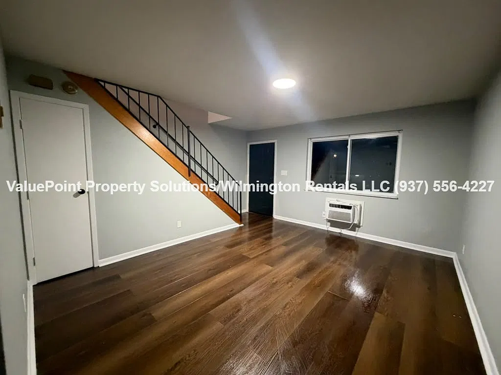 741 West Locust Street - 36 — Photo 3
