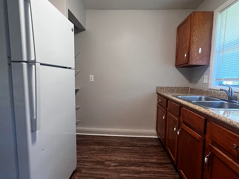 3515 Falcon Dr — Photo 6