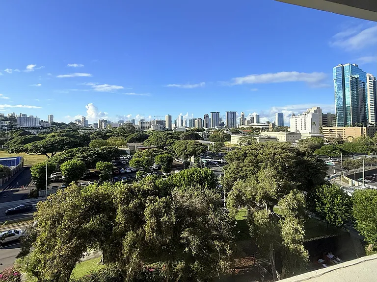 1511 Nuuanu Ave #735 — Photo 8
