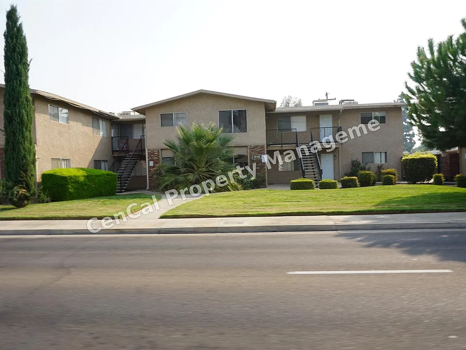 1215 Minnewawa Ave #F