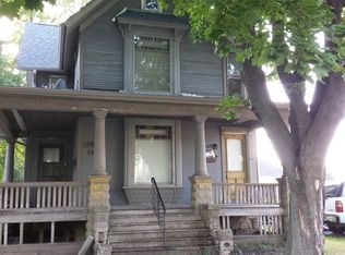 1505 S 6th St, Rockford, IL 61104