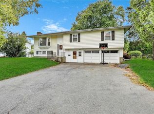 10 Hemlock Ln, Saugerties, NY 12477