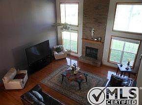 FAMILY ROOM WITH HIGH CEILINGS