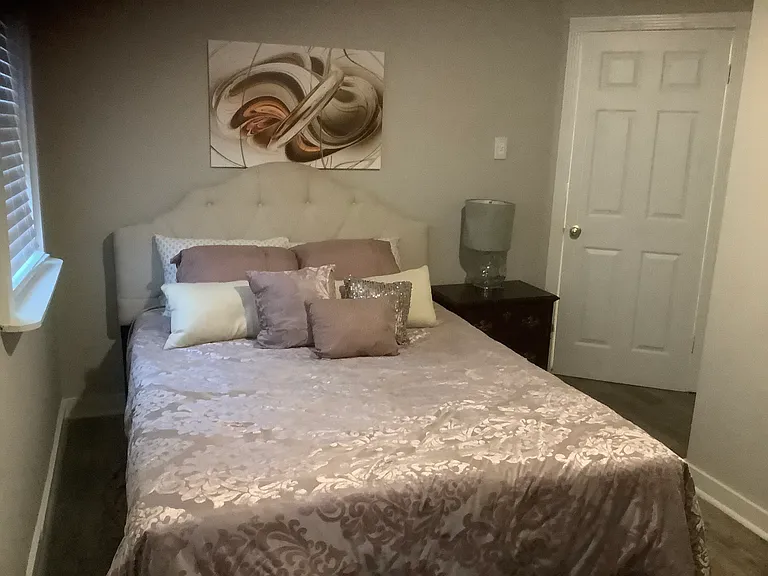 3444 Livingston St — Photo 11