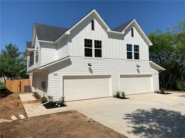 810 Dover St, Pilot Pt, TX 76258