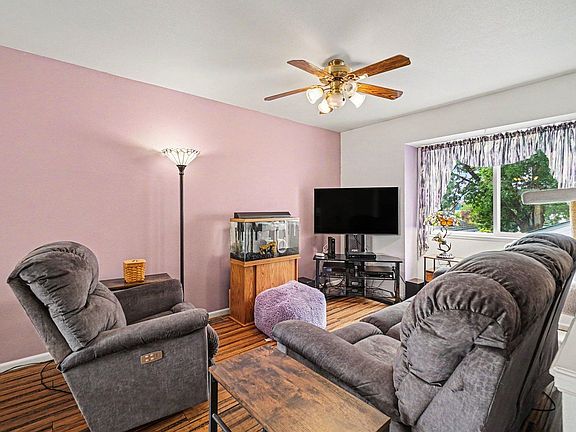 5th image of 1848 Lydia Dr