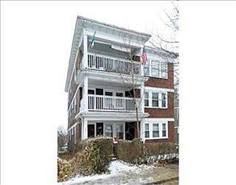 1st image of 153 Forest Hills St #3