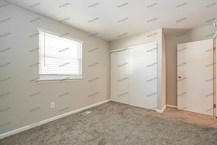 3165 Hillgate Rd — Photo 9