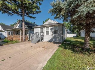 826 Adams St, Monroe, MI 48161