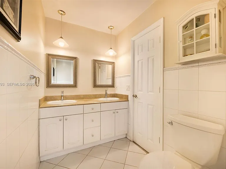 15700 SW 77th Ct — Photo 15