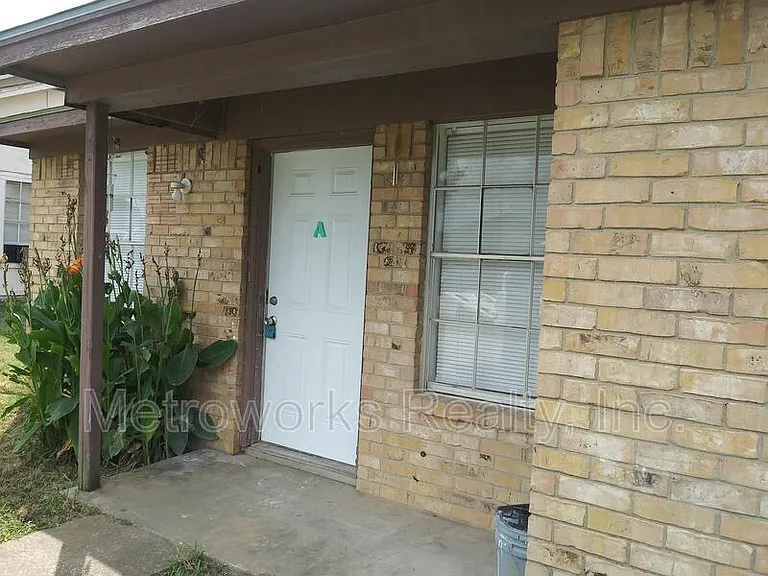 118 Pine Meadow Dr #A — Photo 1