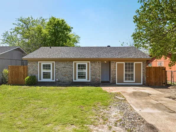 514 Peters St, Waxahachie, TX 75165