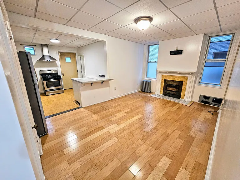 320 S Mathilda St #2 — Photo 2
