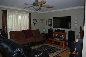 5th image of 121 Dove Valley Dr