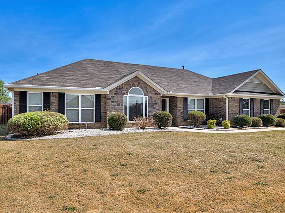 2nd image of 2731 Ashton Drive