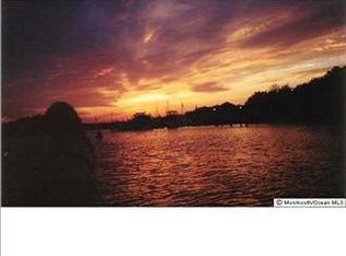 1206 Maui Dr, Forked River, NJ