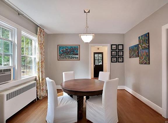 4th image of 1018 W 47th St