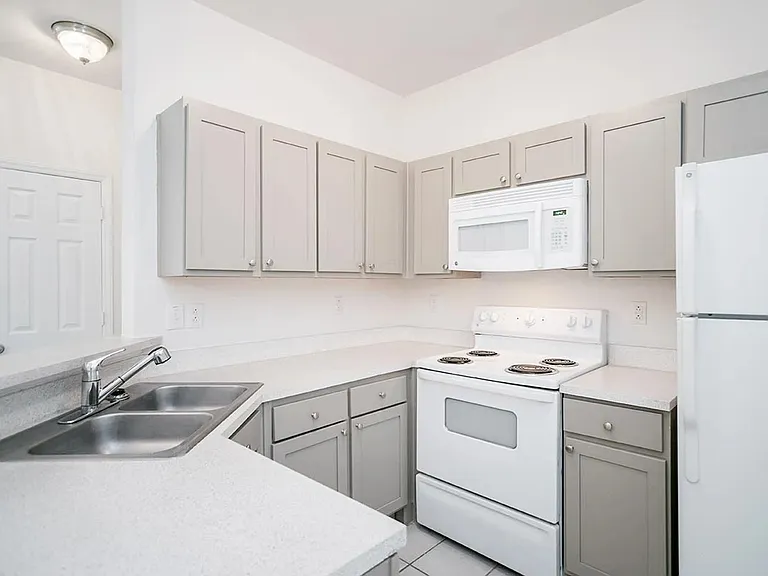 4428 Cinnabar Ct #2B — Photo 5