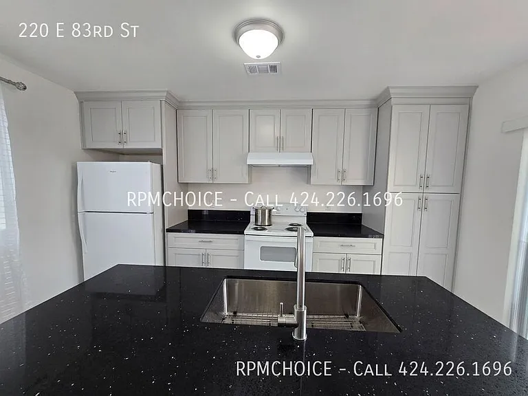 220 E 83rd St — Photo 3