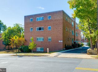 500 S Courthouse Rd APT 12, Arlington, VA 22204