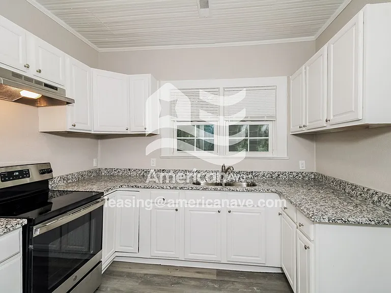1494795_008_wm_-_kitchen_12931592.jpg