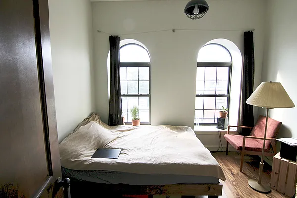 Rented by Lucky Apt Inc | media 29