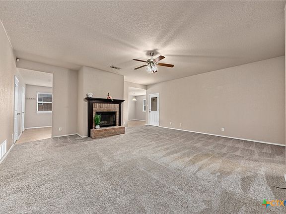 4th image of 3510 Ida Dr