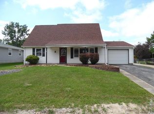 730 Governor Rd, Valparaiso, IN 46385