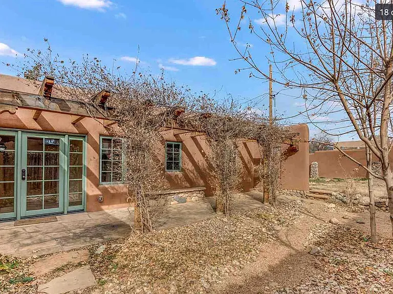 551 Onate Pl — Photo 20