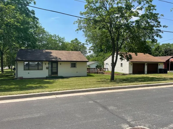 313 Lois STREET, Mukwonago, WI 53149