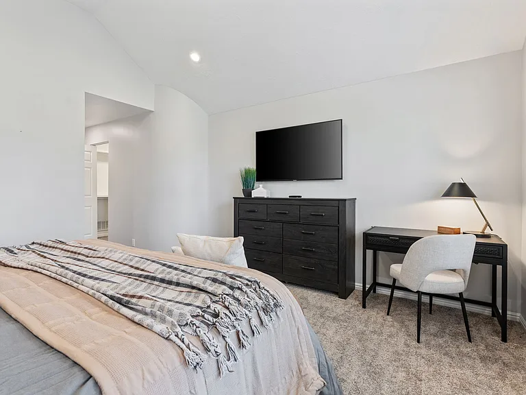 8218 S Wasatch Grove Ln — Photo 14