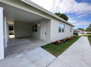 3166 SE Garden St, Stuart, FL 34997