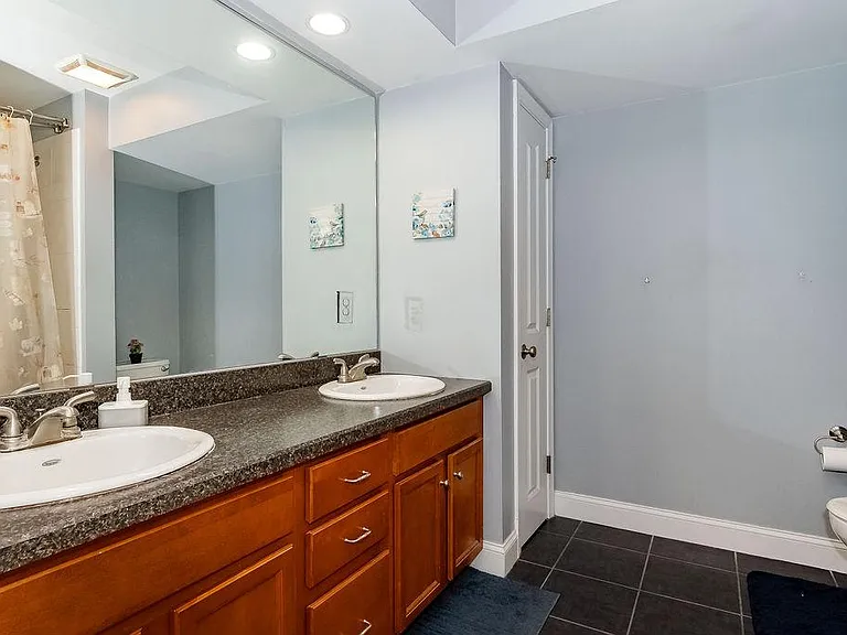 25 Village Dr — Photo 22