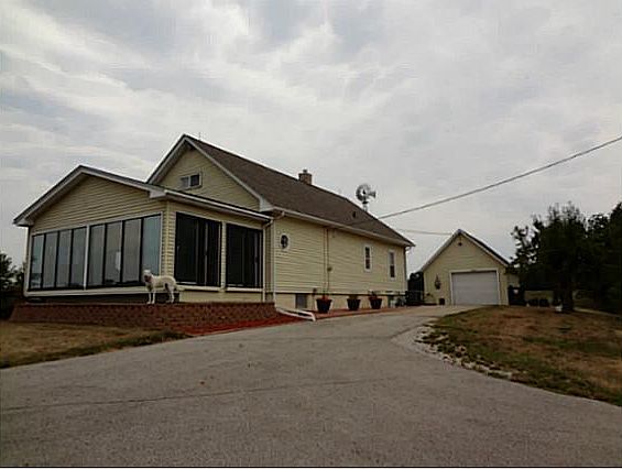 3rd image of 8545 NE 108th Ave