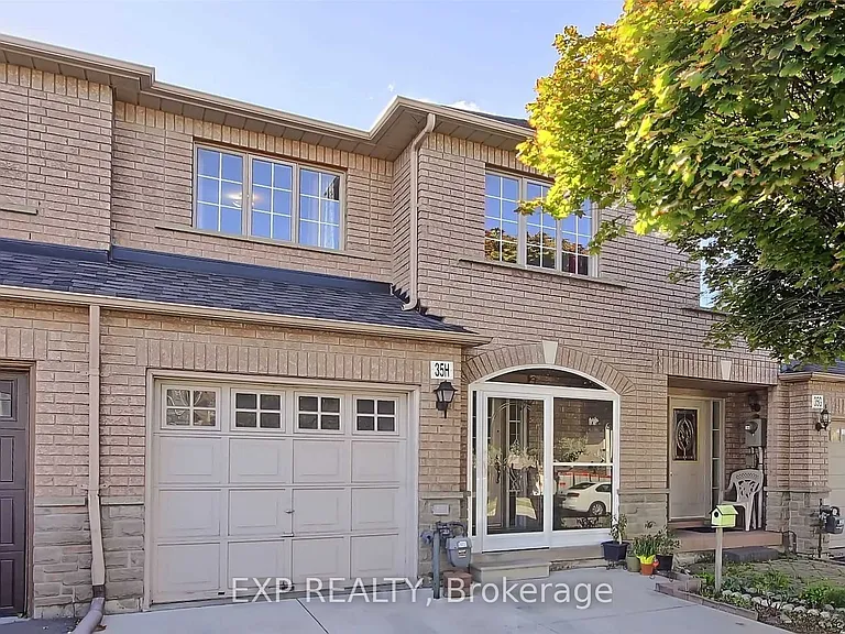 35H View Green Cres #UPPER — Photo 1